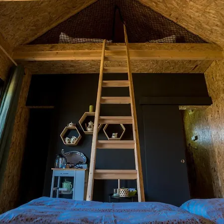 Horse Glamping Park *