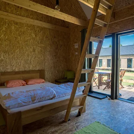 Horse Glamping Park *