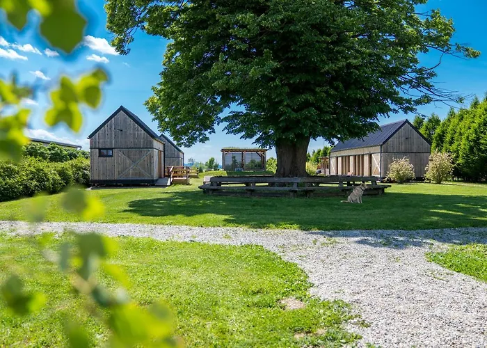 Horse Glamping Park * Cirkovce